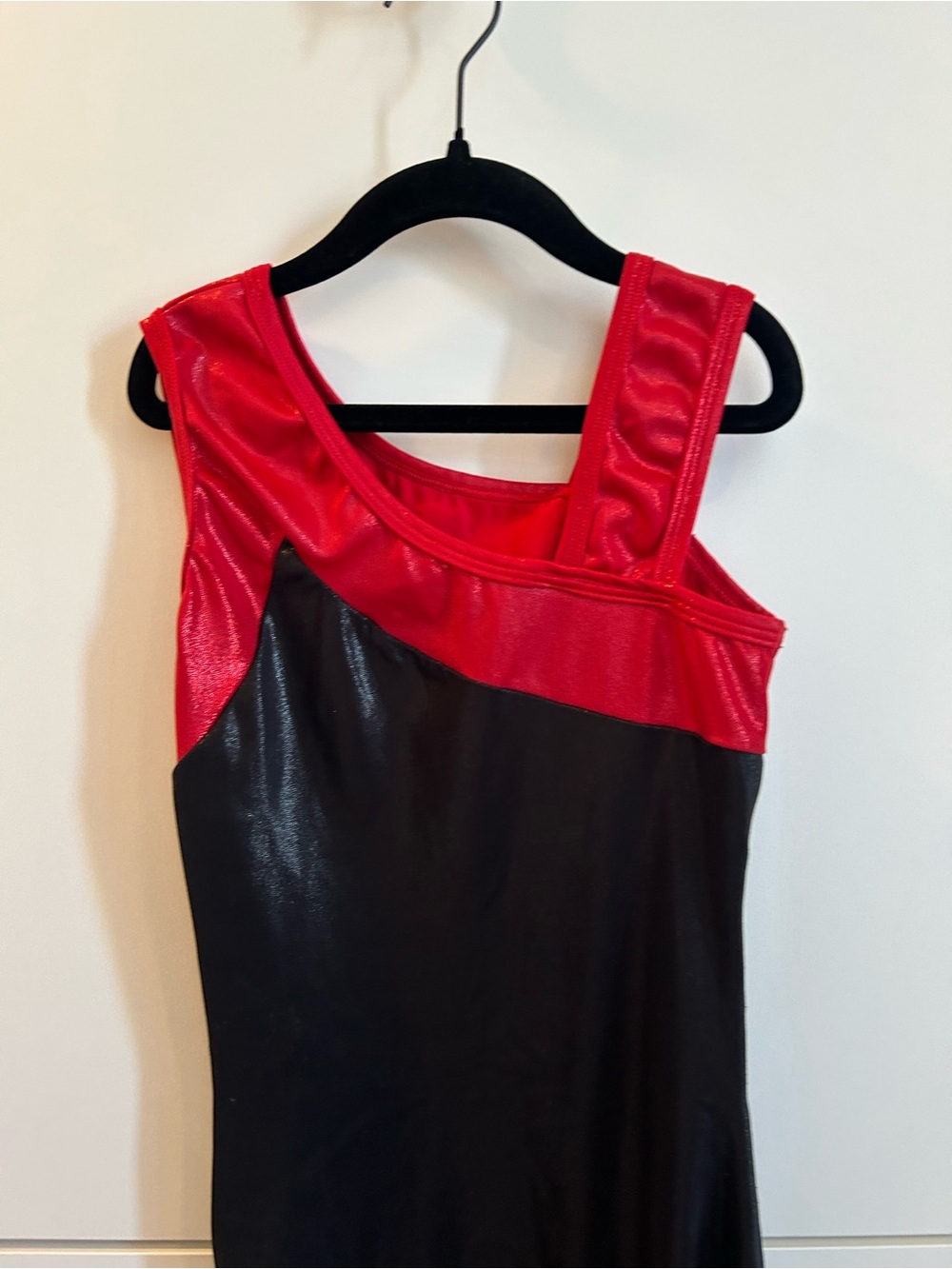 Alpha Factor Black and Red One-Shoulder Leotard Size - Adult Large - Picture 8 of 10